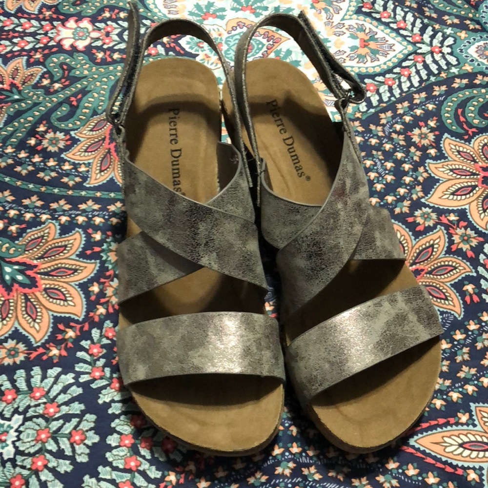 Size 7 Pierre Dumas